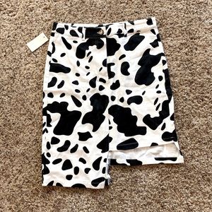 Denim uneven hem skirt. Size M